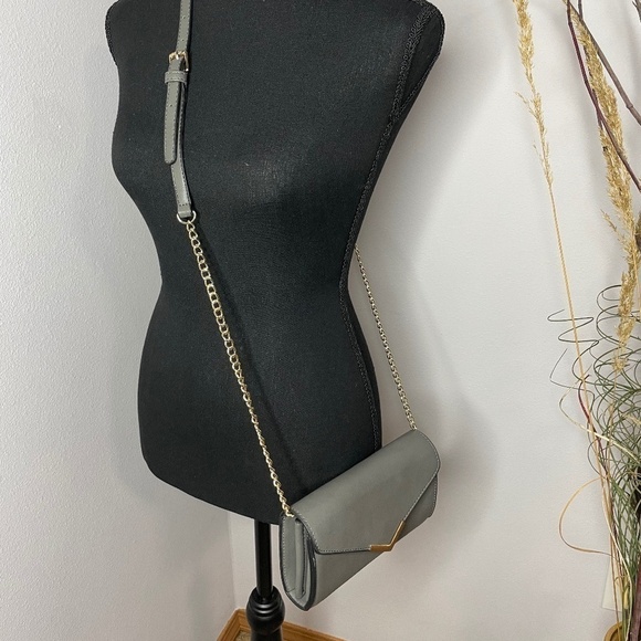 Urban Expressions Olive/Gray Crossbody - Picture 3 of 8